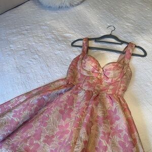 Sleeveless Pink Floral Jacquard Mini Dress
